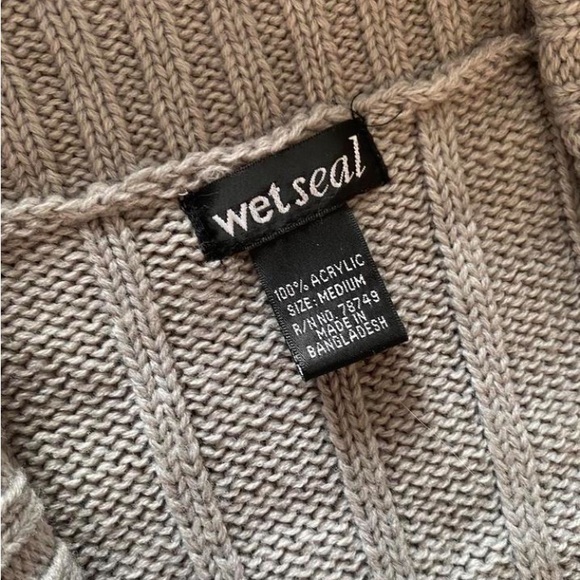 SOLD - Picture 7 of 7